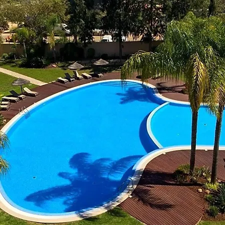 Sleeps 4 With Pool Air Con And Wifi * Vilamoura